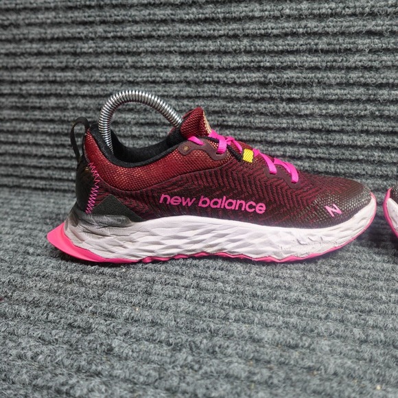 New Balance Shoes Womens 6.5 B Fresh Foam Pink Vibram Hierro Trail Running - Picture 6 of 16